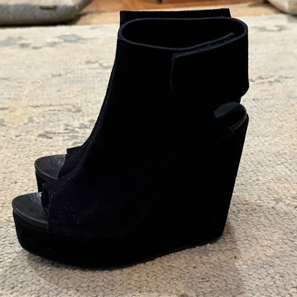 Pedro Garcia suede black wedge platform slingbacks Sz 38 / 8 US - Picture 1 of 6